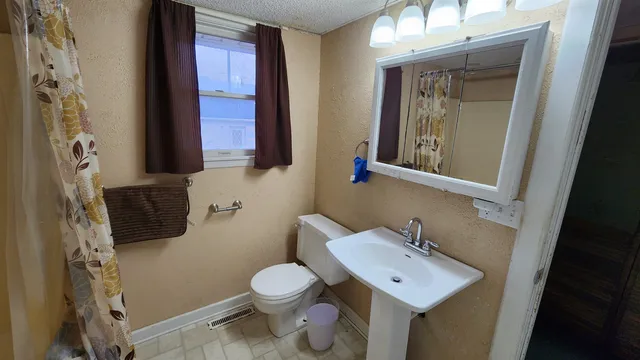 $84,000 | 121 North Elm Street, Wellington, KS 67152