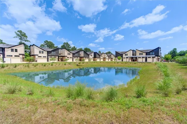 $2,490 | 13111 Honey Suckle Ridge Lane, Cypress, TX 77429