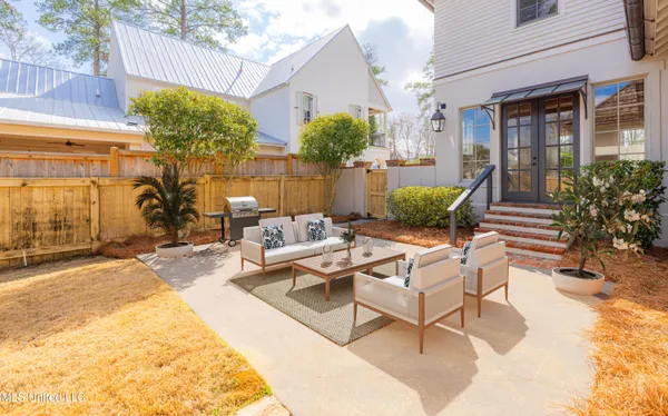 $784,000 | 130 West Florida Boulevard North, Madison, MS 39110