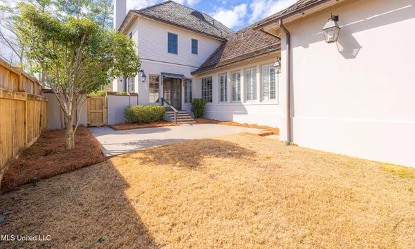 $784,000 | 130 West Florida Boulevard North, Madison, MS 39110