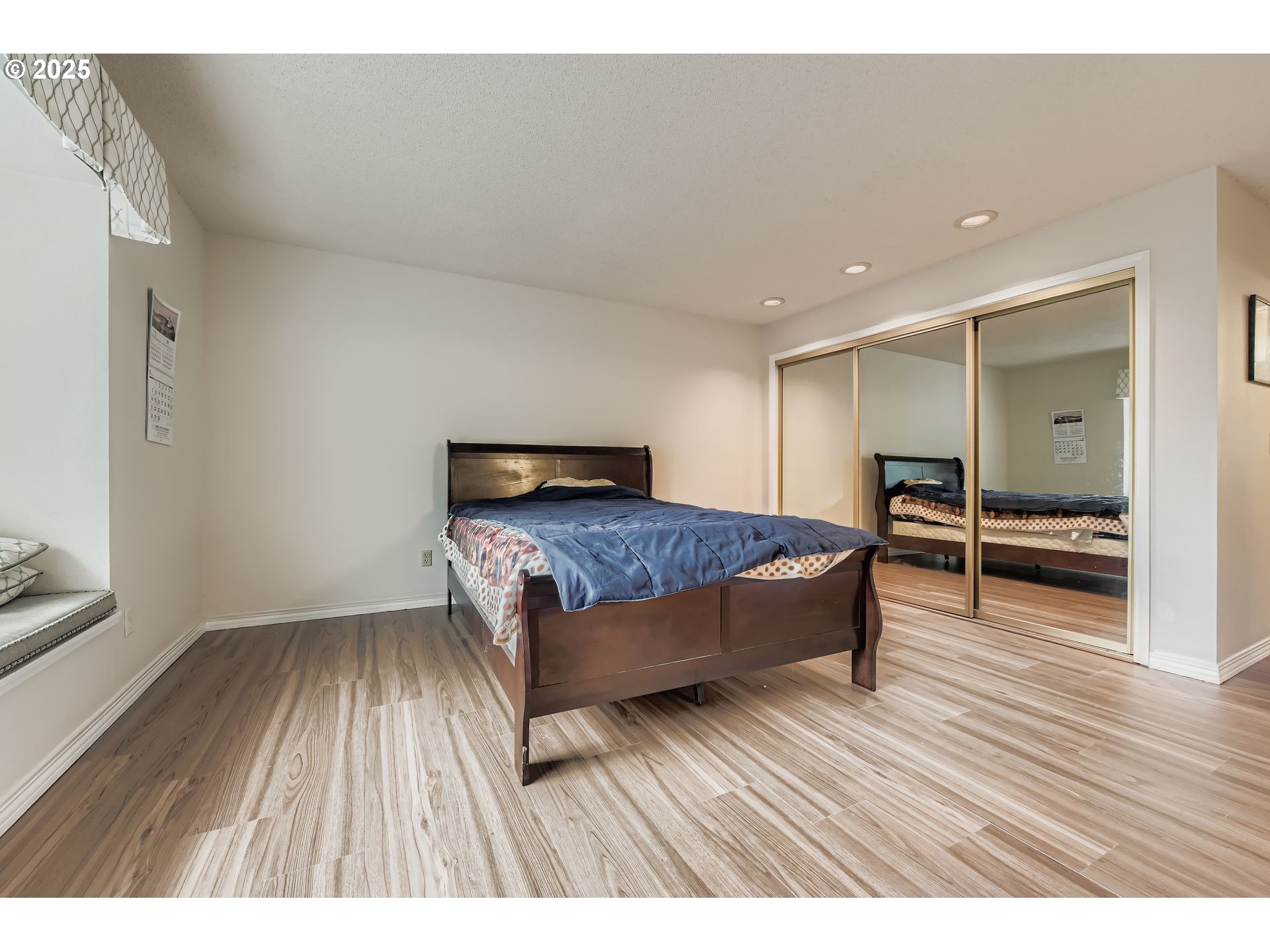 32655 Southwest Lake Point Court Wilsonville, OR 97070 - Photo 18 of 30 Bedroom, Owner's Suite