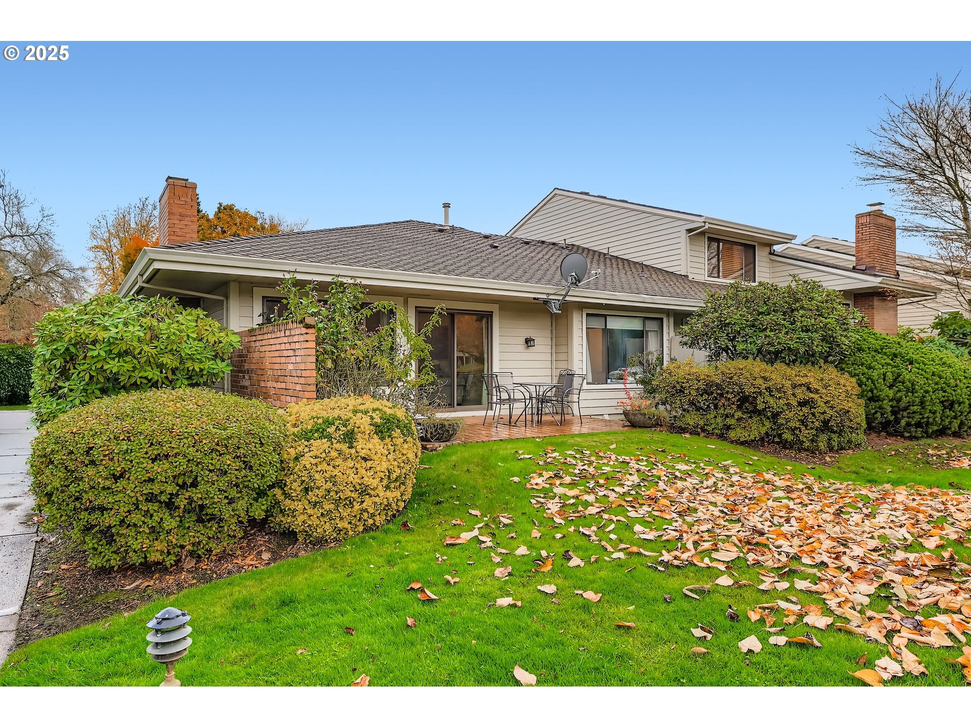32655 Southwest Lake Point Court Wilsonville, OR 97070 - Photo 27 of 30 Patio