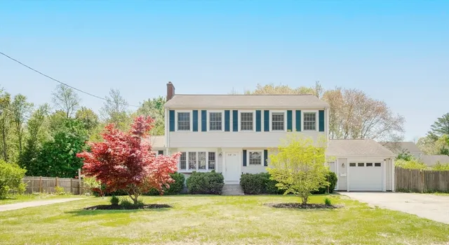 $874,999 | 46 Frairy Street, Medfield, MA 02052