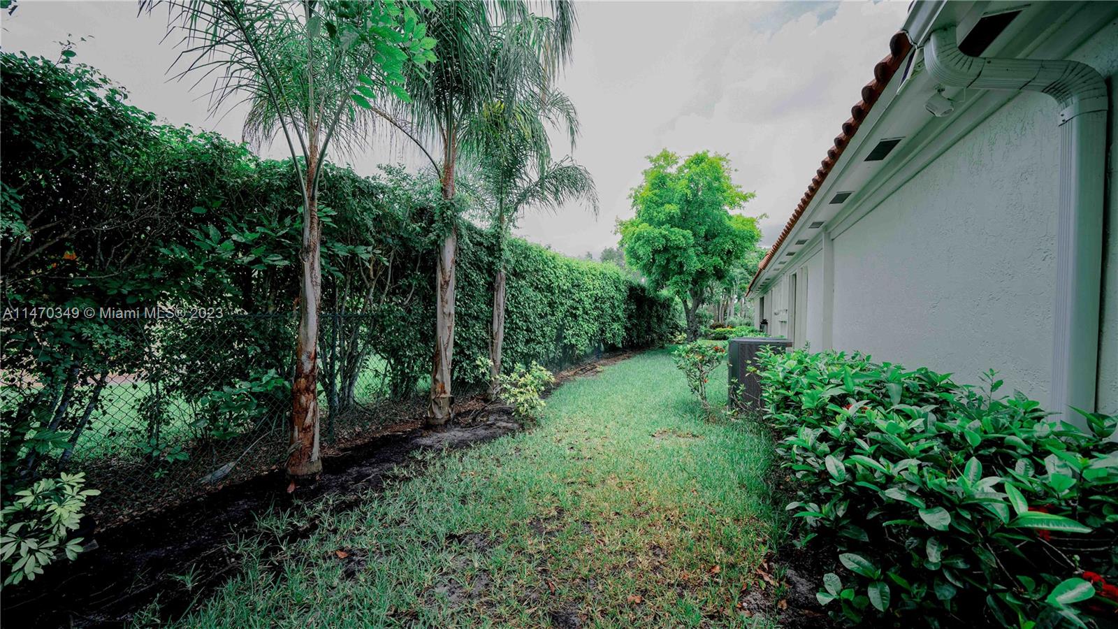 781 Ranch Road Weston, FL 33326 - Photo 54 of 71 Gallery Image 54