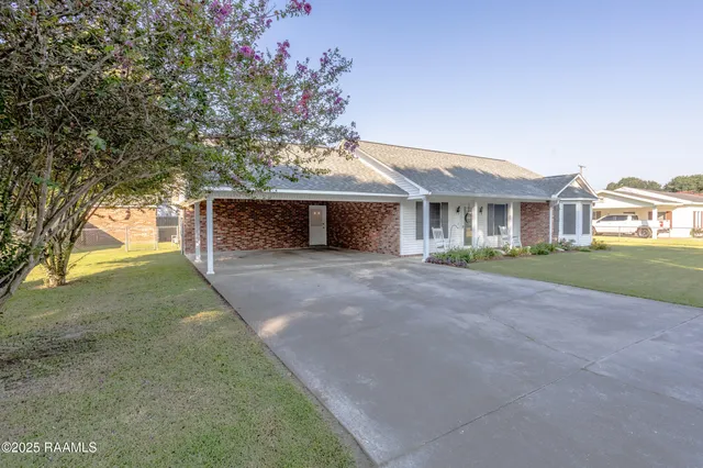 $230,000 | 139 North Bellard Street, Church Point, LA 70525