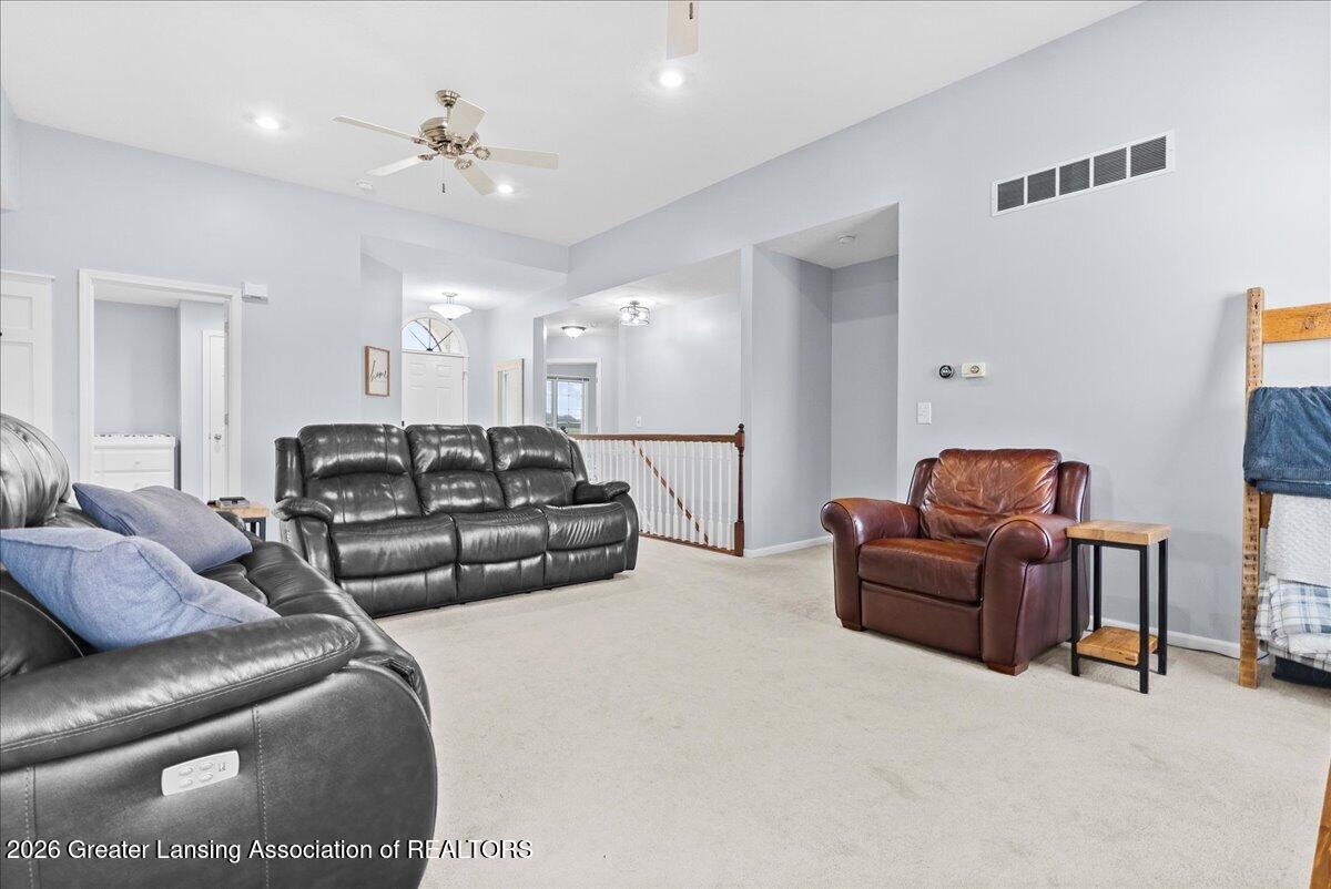 12930 South Grange Road Eagle, MI 48822 - Photo 6 of 59 19-Media Jett -16