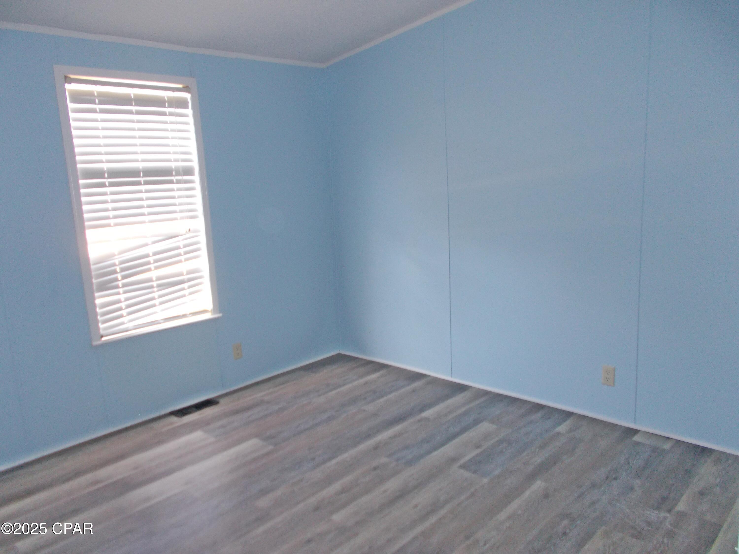 6905 Bateau Pond Road Grand Ridge, FL 32442 - Photo 15 of 24