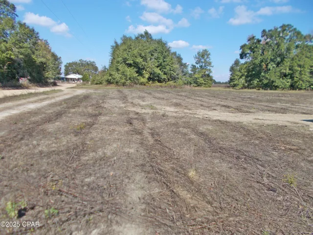 $186,000 | 6905 Bateau Pond Road, Grand Ridge, FL 32442