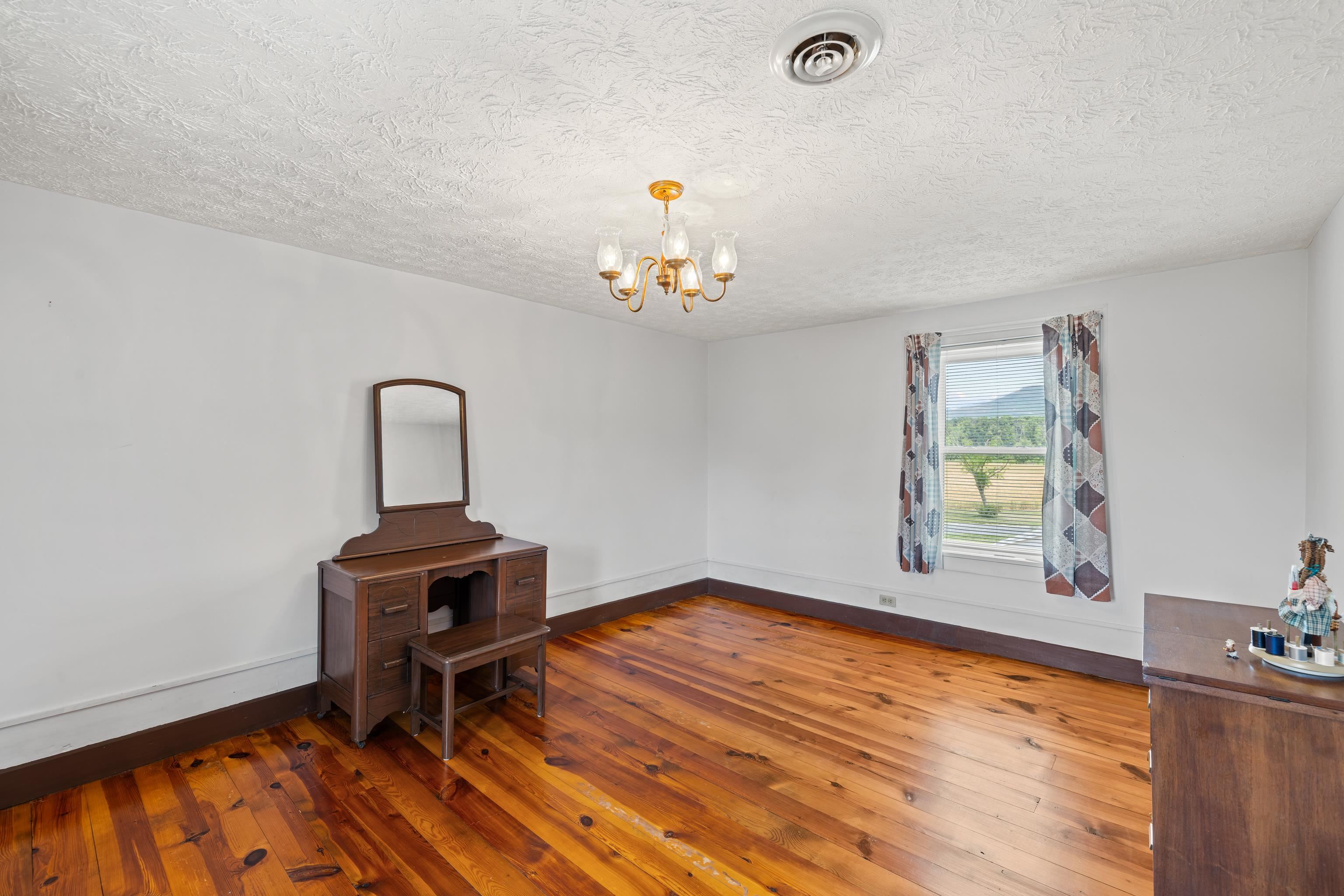 139 Teter Road Grottoes, VA 24441 - Photo 52 of 68