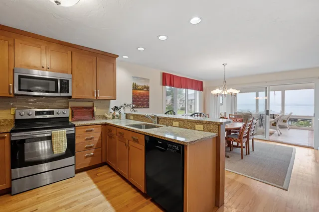 $1,790,000 | 9 Starboard Lane, Unit 1, Moultonborough, NH 03254