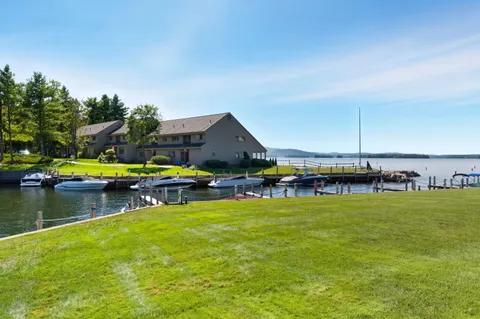 $1,790,000 | 9 Starboard Lane, Unit 1, Moultonborough, NH 03254