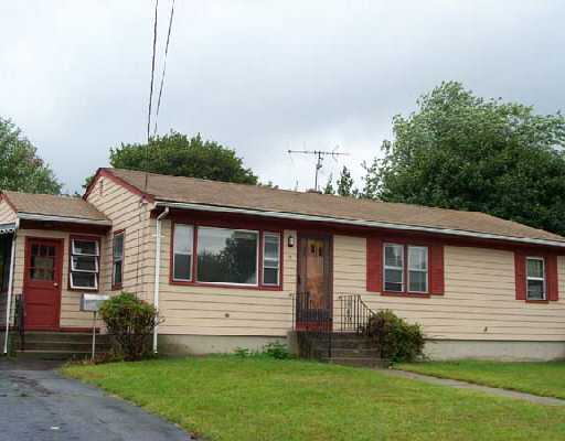 9 Meadowbrook Road North Providence, RI 02911 - Photo 1 of 1 Exterior Front.