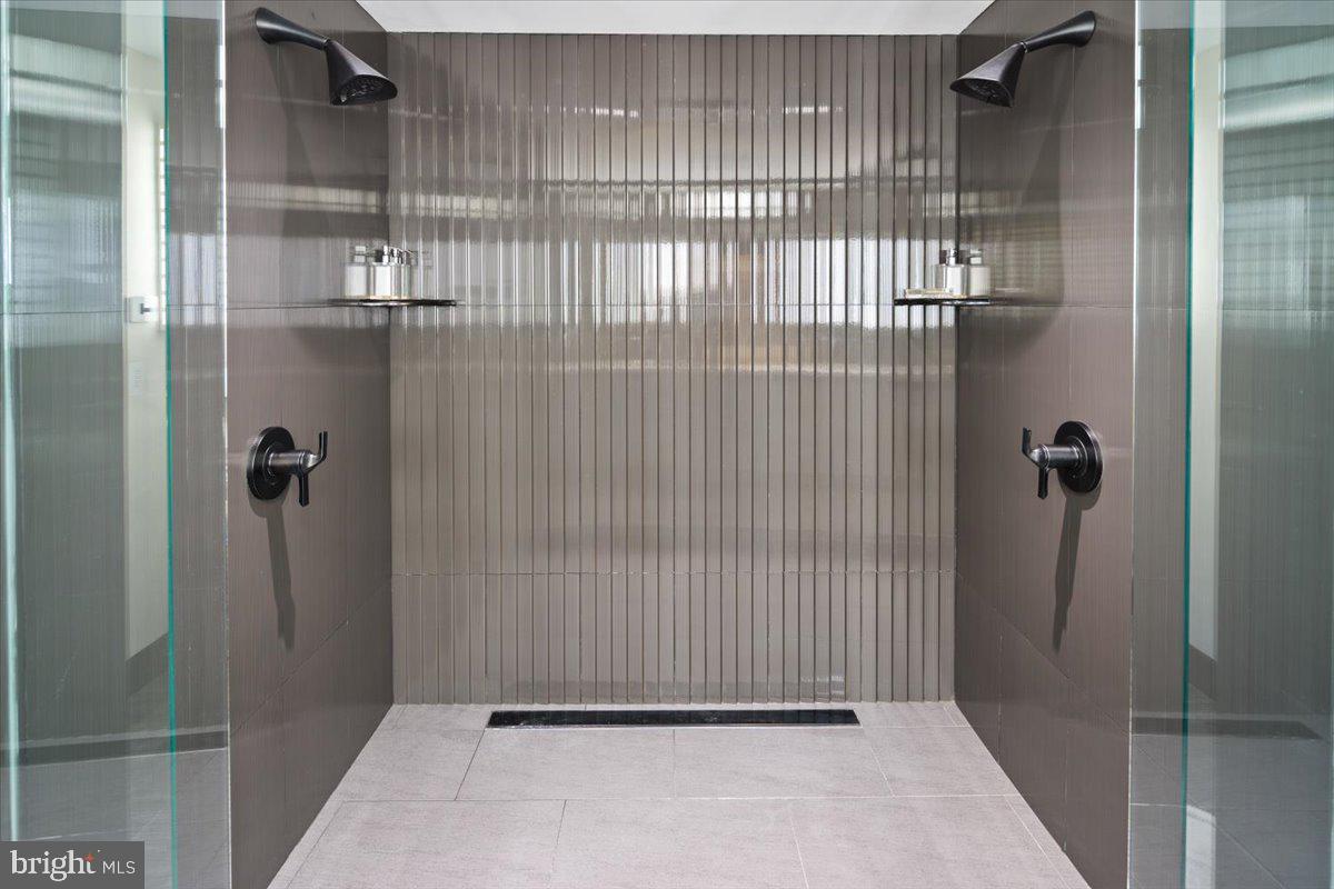 241 South 6th Street, Unit PH2505/2406 Philadelphia, PA 19106 - Photo 36 of 41 Oversized Shower in Primary Bath
