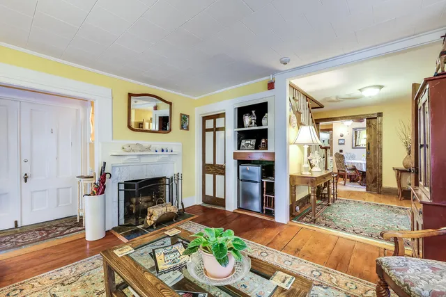 $2,350,000 | 6 Winslow Street, Provincetown, MA 02657