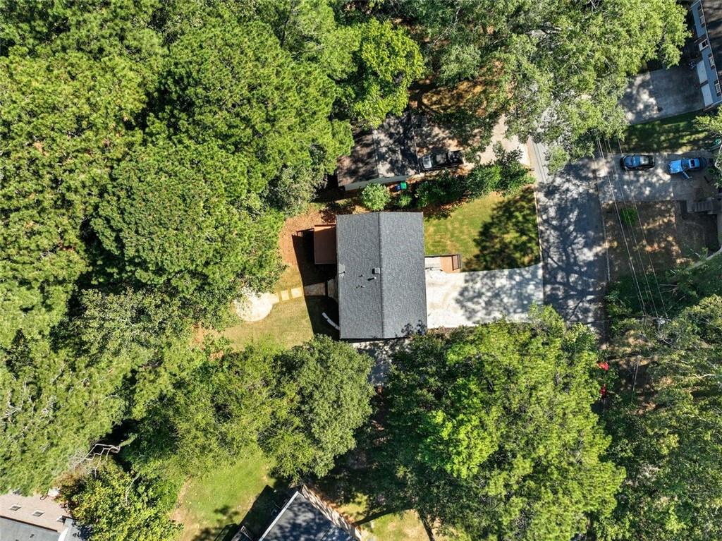3920 Wedgefield Circle Decatur, GA 30035 - Photo 21 of 23 a backyard of a house with lots of green space