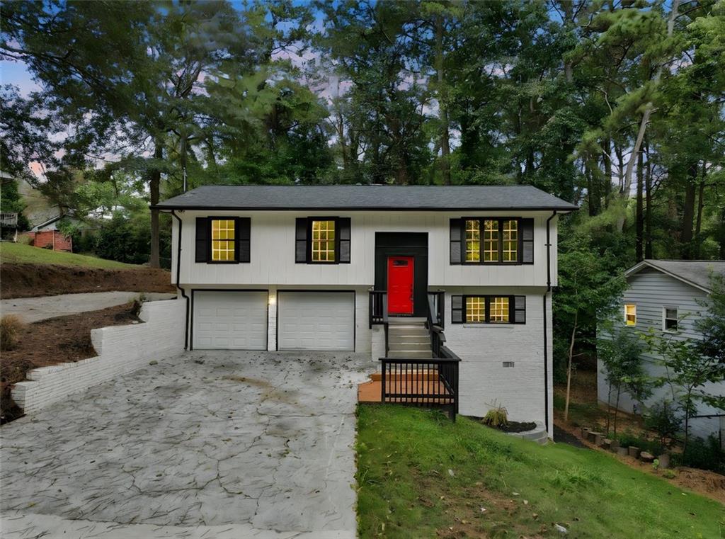3920 Wedgefield Circle Decatur, GA 30035 - Photo 23 of 23 a front view of house with yard and green space