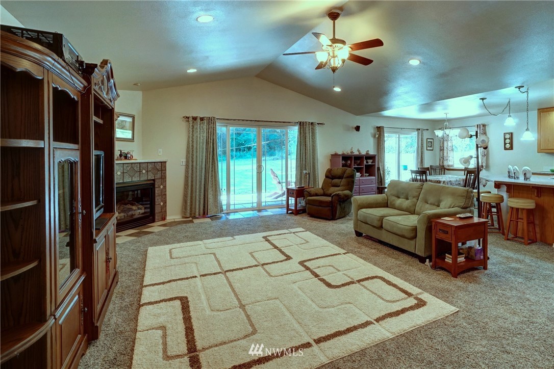 347 Middle Satsop Road Montesano, WA 98563 - Photo 8 of 25 Gallery Image 8