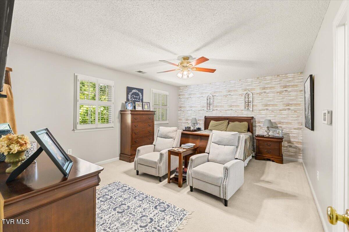1 Deercreek Drive Kingsport, TN 37660 - Photo 29 of 58 30-128A6625