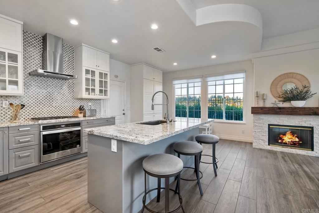 1695 Robin Place Carlsbad, CA 92011 - Photo 11 of 64