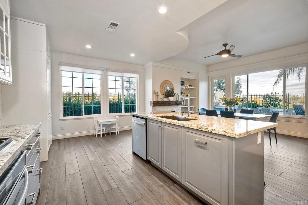 1695 Robin Place Carlsbad, CA 92011 - Photo 12 of 64