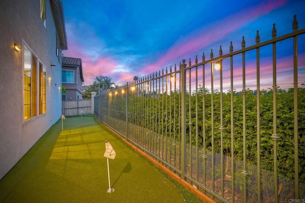 1695 Robin Place Carlsbad, CA 92011 - Photo 31 of 64