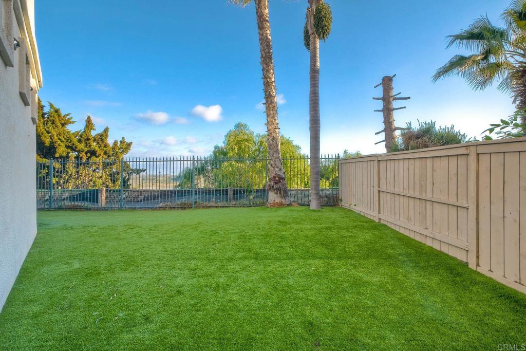 1695 Robin Place Carlsbad, CA 92011 - Photo 35 of 64