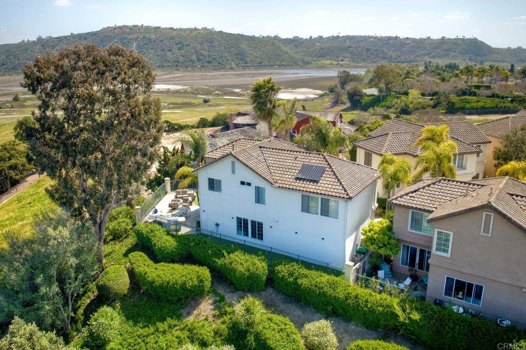 1695 Robin Place Carlsbad, CA 92011 - Photo 52 of 64