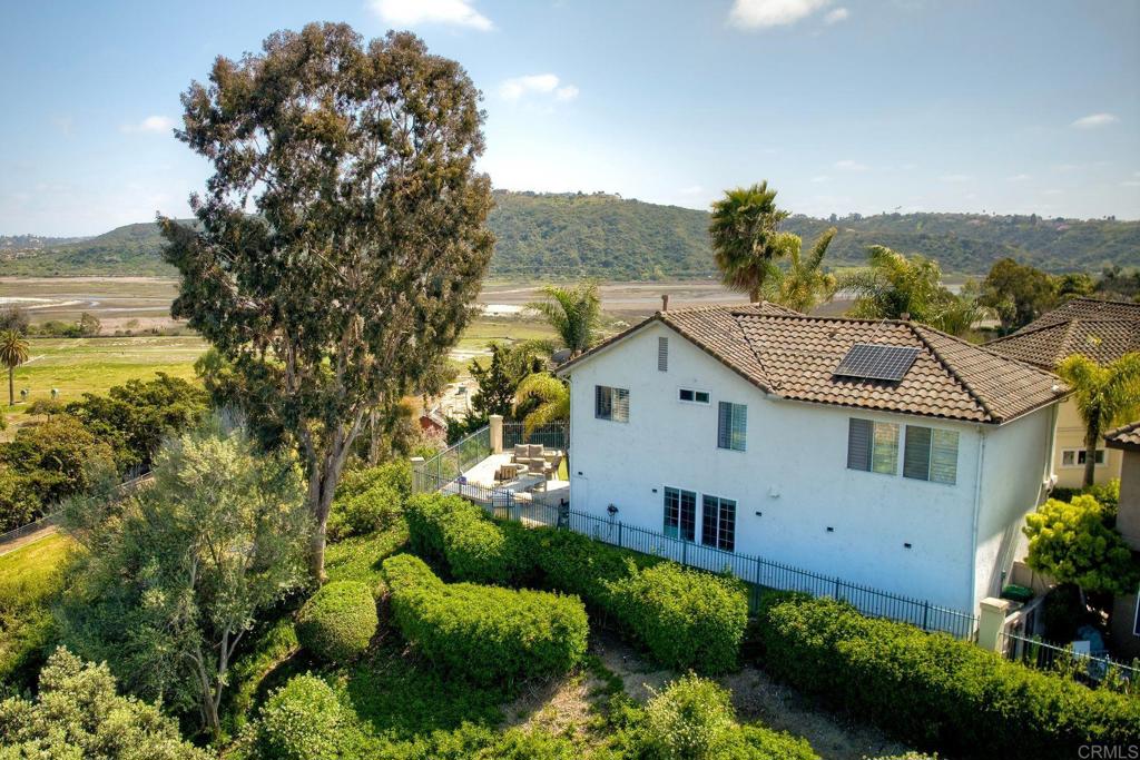 1695 Robin Place Carlsbad, CA 92011 - Photo 53 of 64