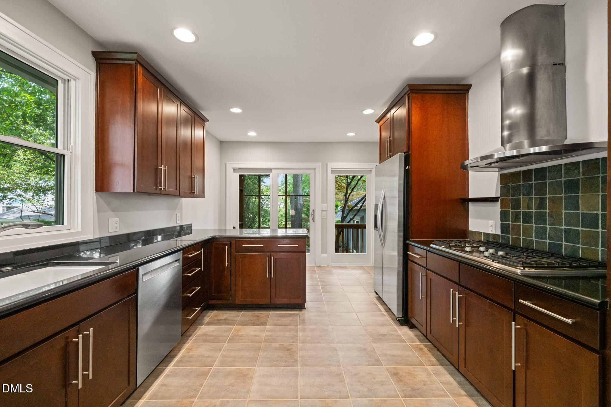 808 Watauga Street Raleigh, NC 27604 - Photo 21 of 68