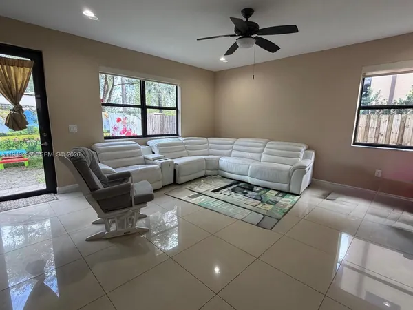 $6,000 | 9855 Northwest 89th Terrace, Doral, FL 33178