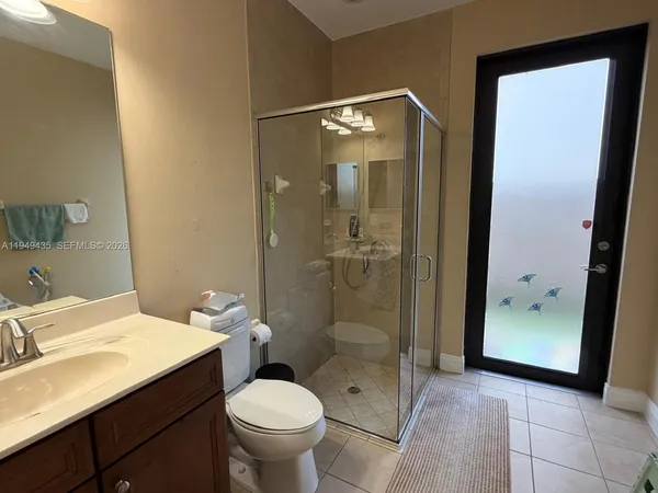 $6,000 | 9855 Northwest 89th Terrace, Doral, FL 33178