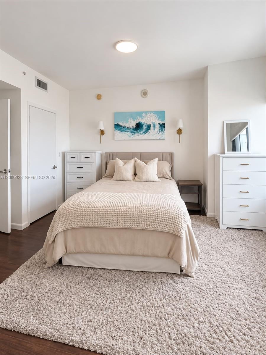 90 Southwest 3rd Street, Unit 2210 Miami, FL 33130 - Photo 7 of 23 Gallery Image 7
