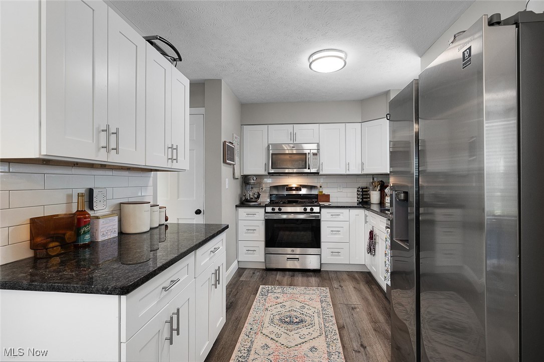 5431 Summit Road Cleveland, OH 44124 - Photo 9 of 33