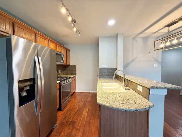 $2,100 | 1515 Saulnier Street, Houston, TX 77019
