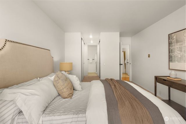 $800,000 | 6333 Lake Washington Boulevard Northeast, Unit 405, Kirkland, WA 98033