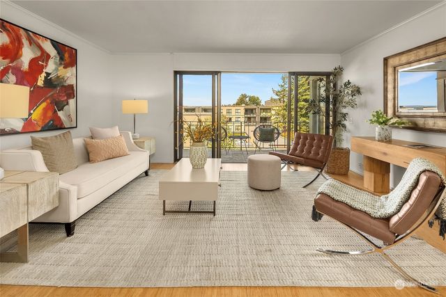 $800,000 | 6333 Lake Washington Boulevard Northeast, Unit 405, Kirkland, WA 98033