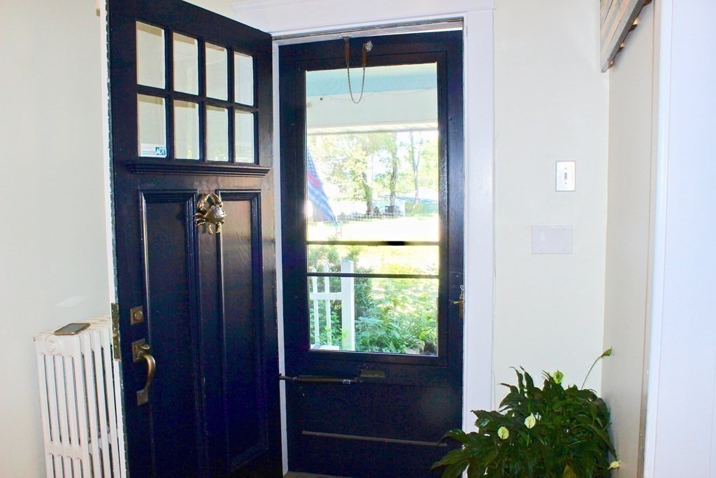 228 High Street Wareham, MA 02571 - Photo 12 of 41