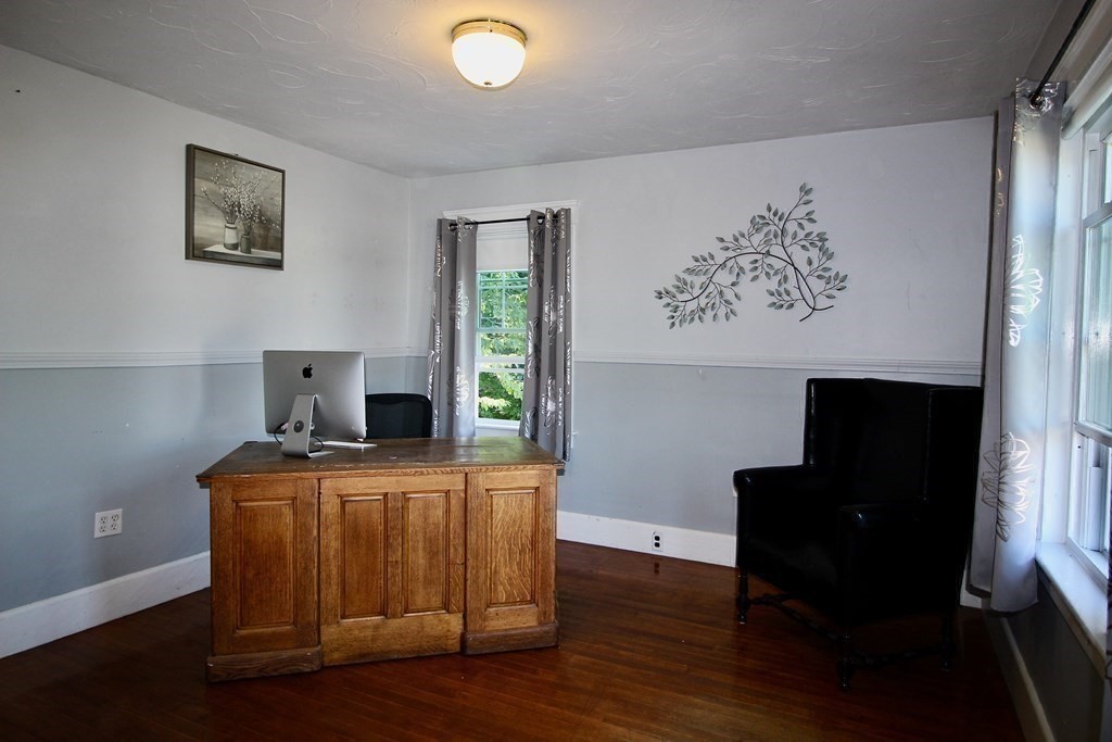 228 High Street Wareham, MA 02571 - Photo 32 of 41