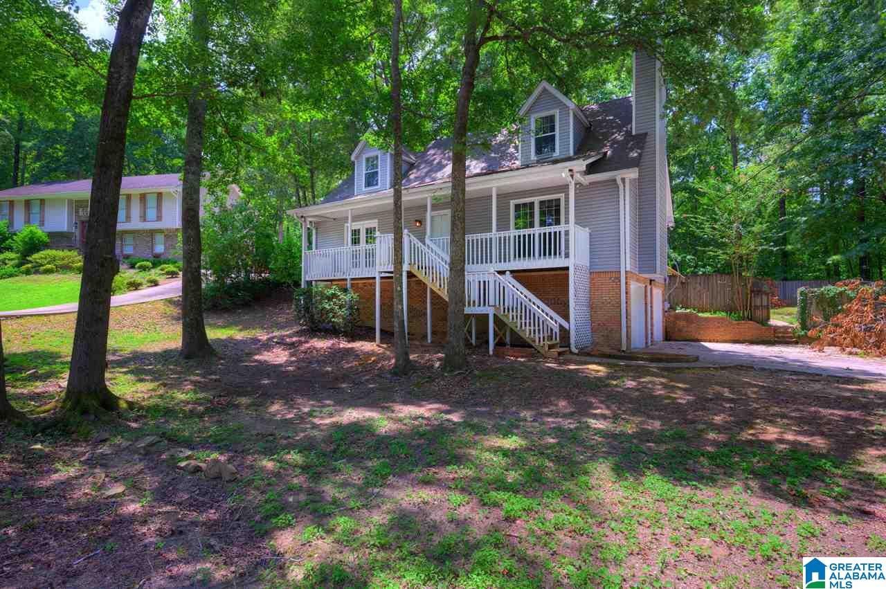 1824 Chestnut Lane Bessemer, AL 35022 - Photo 2 of 35