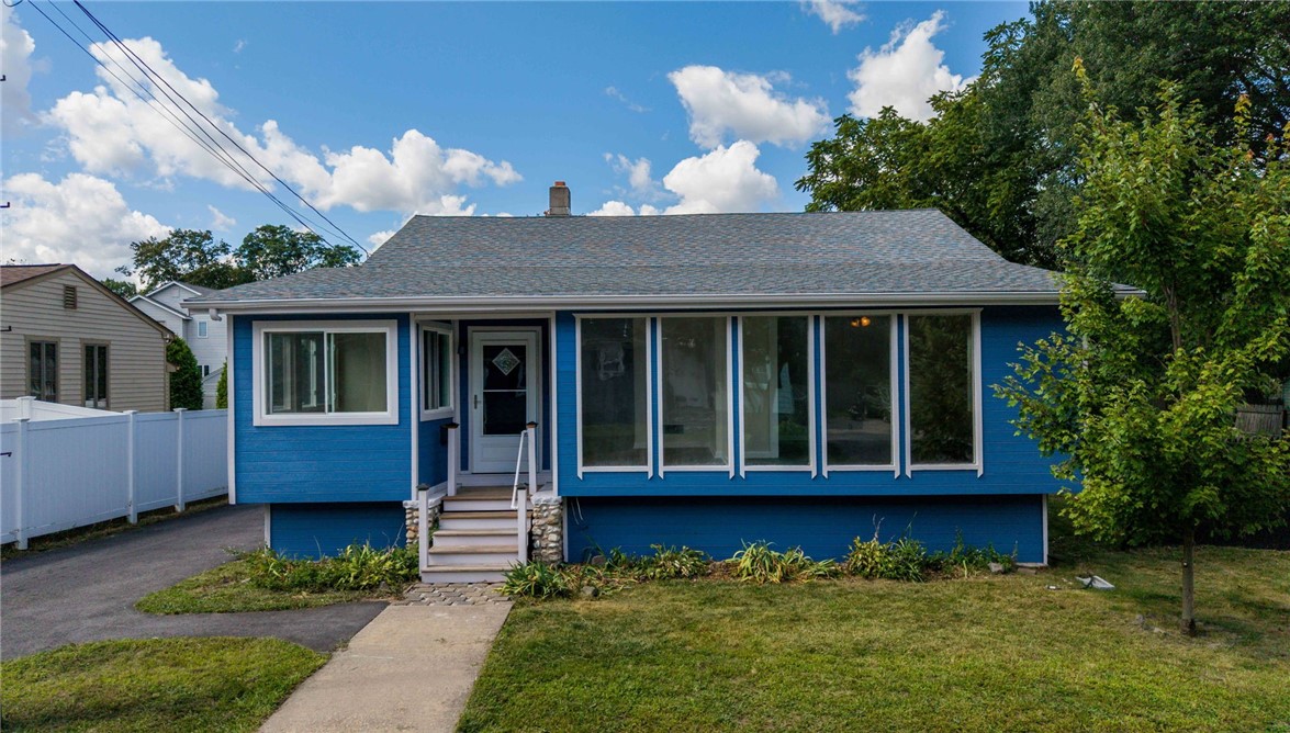 211 Irving Road Warwick, RI 02888 - Photo 1 of 34 Gallery Image 1