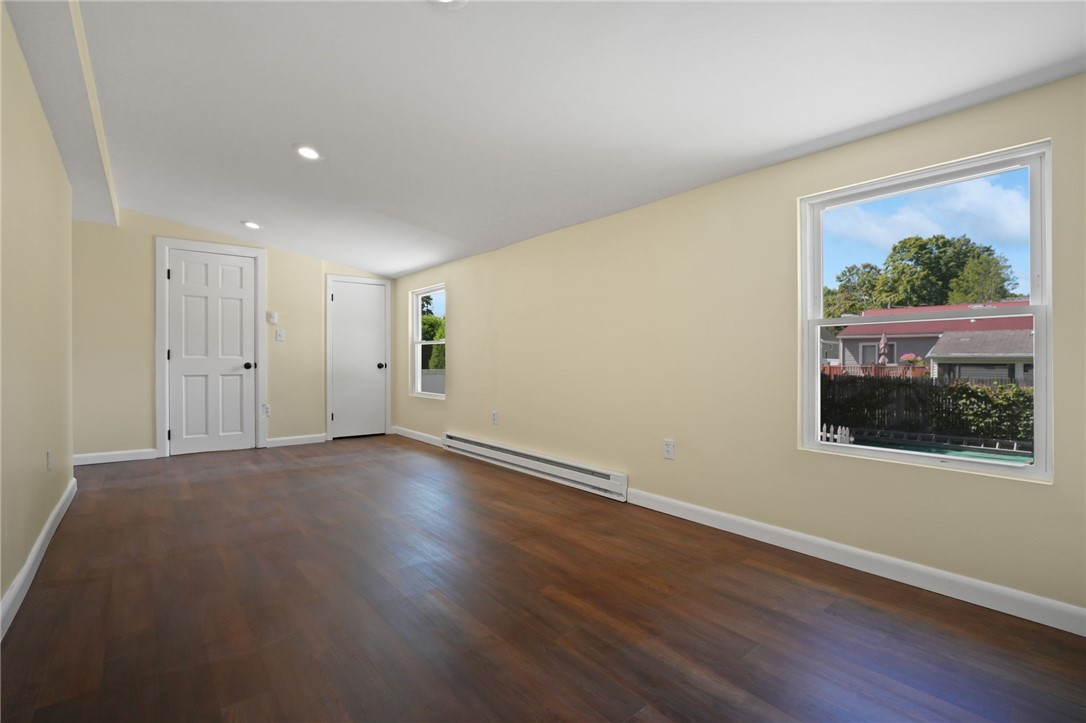 211 Irving Road Warwick, RI 02888 - Photo 17 of 34 Gallery Image 17
