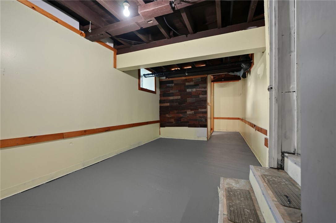 211 Irving Road Warwick, RI 02888 - Photo 26 of 34 Gallery Image 26