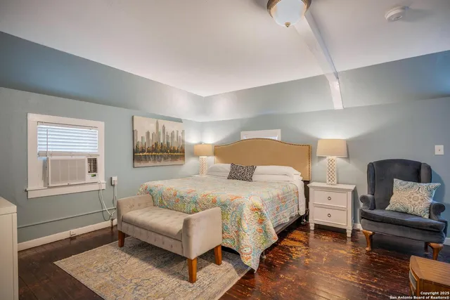 $1,165,000 | 225 West Craig Place, San Antonio, TX 78212