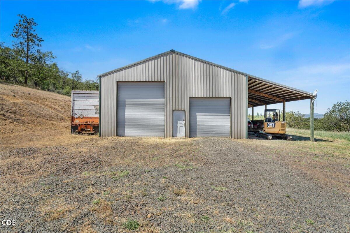 1712 Stevens Road Eagle Point, OR 97524 - Photo 51 of 63