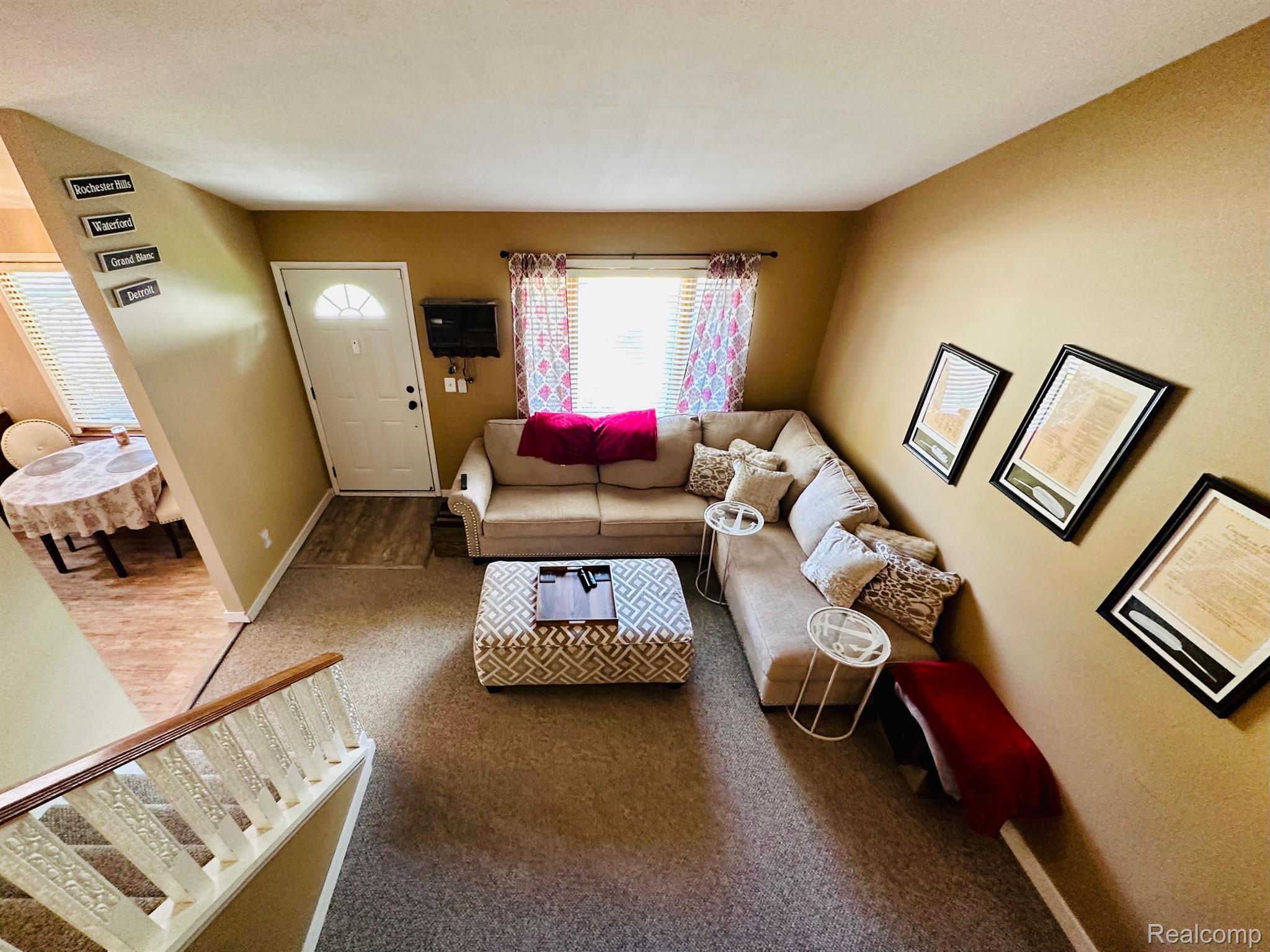 5508 Colony Road Grand Blanc, MI 48439 - Photo 7 of 32 Looking down into living room from upper level