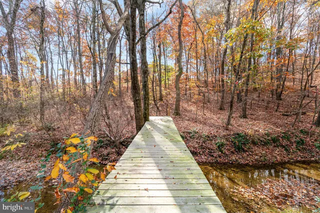 $1,395,000 | 10 Sand Pine Court, Mechanicsburg, PA 17050