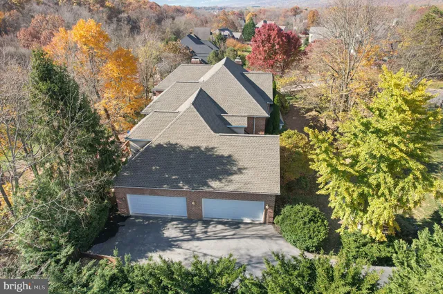 $1,395,000 | 10 Sand Pine Court, Mechanicsburg, PA 17050