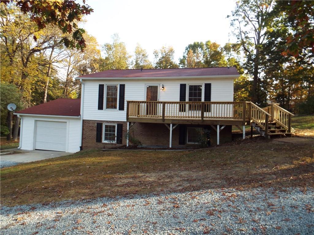 4560 Colonial Circle Trinity, NC 27370 - Photo 3 of 18 Gallery Image 3