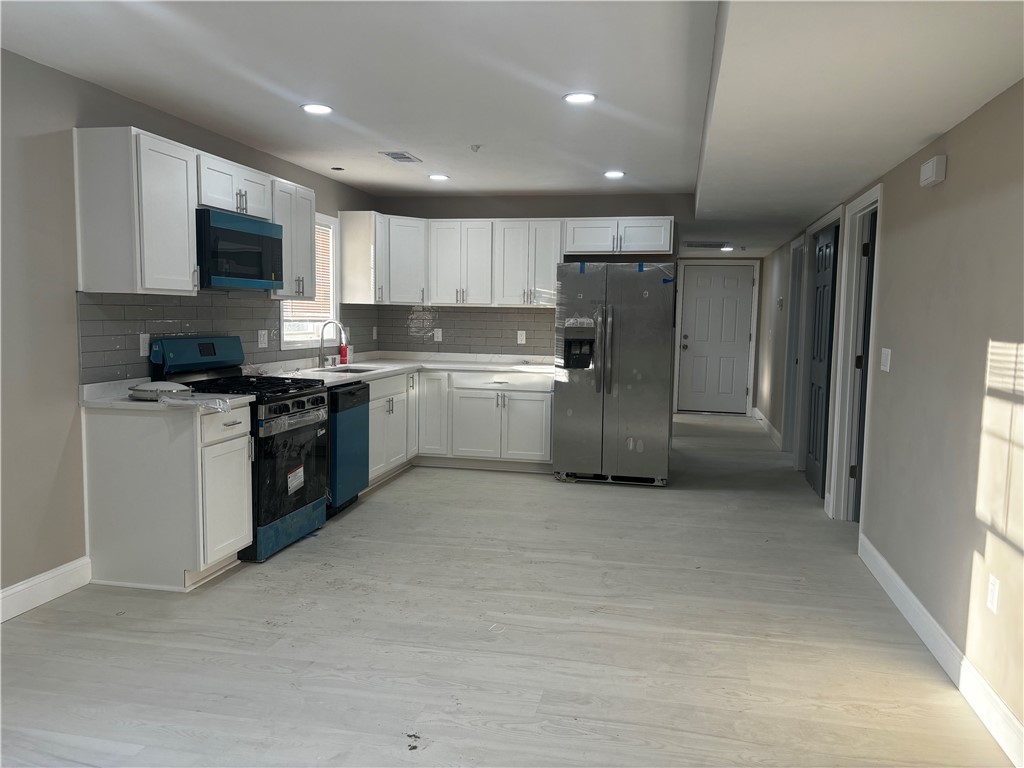 375 Public Street, Unit 2 Providence, RI 02905 - Photo 2 of 13