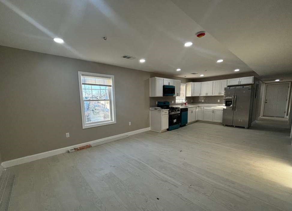 375 Public Street, Unit 2 Providence, RI 02905 - Photo 3 of 13